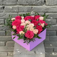 Цветочная композиция из Розы в коробке #REPLACE_PRED# Юдино