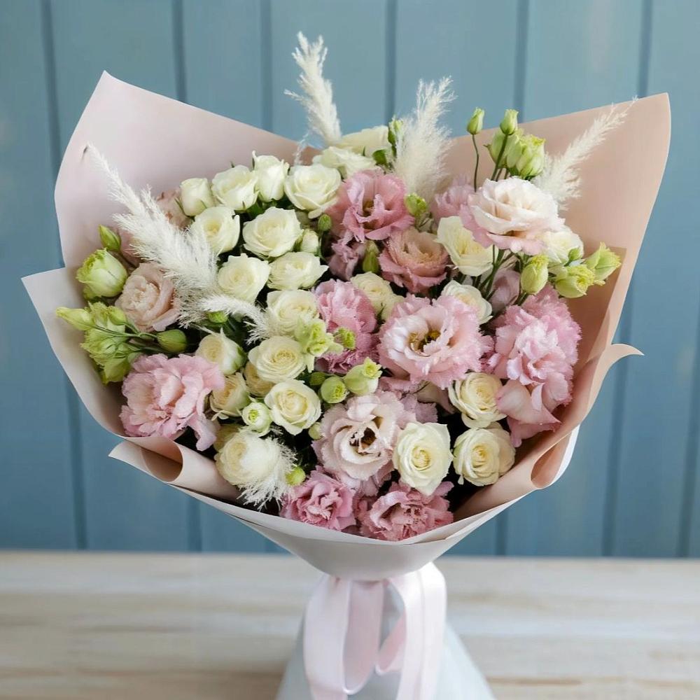 Букет цветов из: Альстромерии и Розы в Юдино