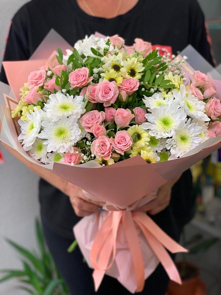 Букет цветов из: Розы и Хризантемы в Юдино