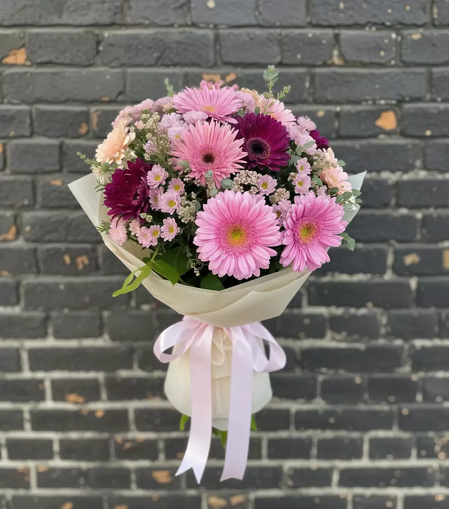 Букет цветов из: Герберы и Хризантемы в Юдино