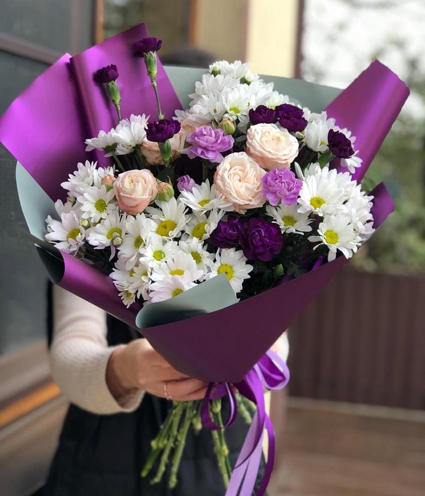 Букет цветов из: Хризантемы, Гвоздики и Розы в Юдино