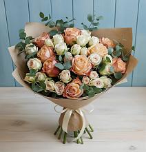 Букет цветов из:  Альстромерии и Розы в Юдино